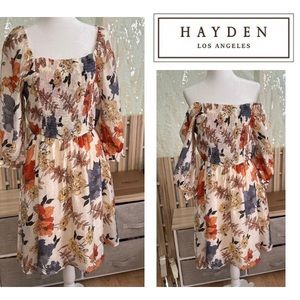 NWT Hayden Floral Smocked Square Neck Dress - Flowy Women’s Size Medium